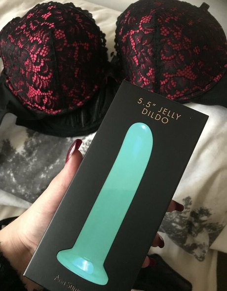 prettypumpkins1 onlyfans nude pictures