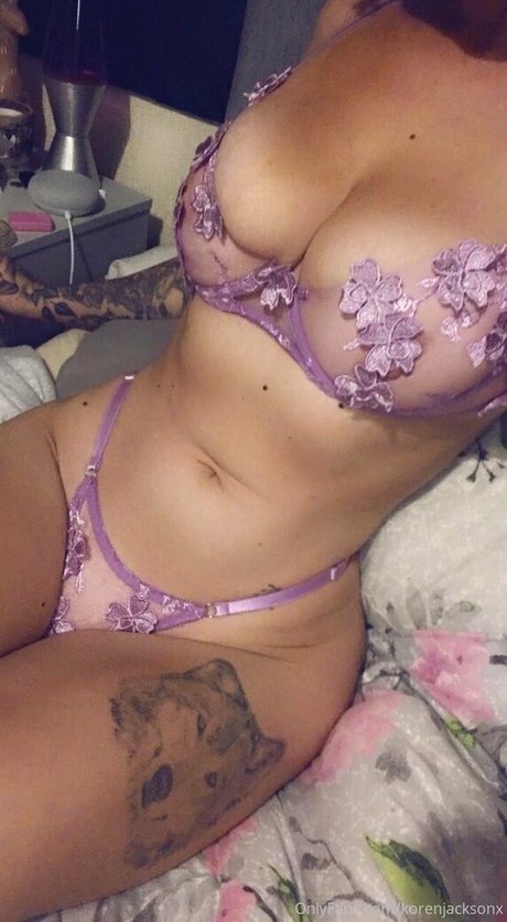 xzaralillyx onlyfans keak