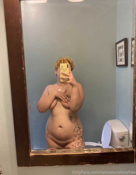 sativasunshinefree ass onlyfans