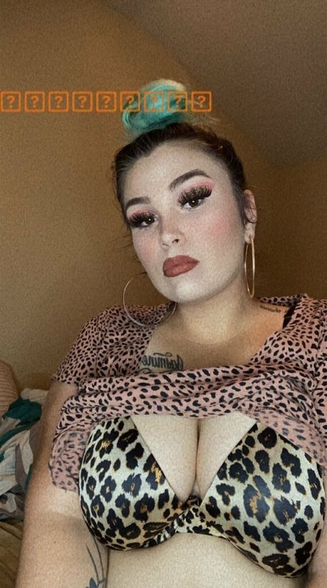 bvbycvkesxo onlyfans leajs