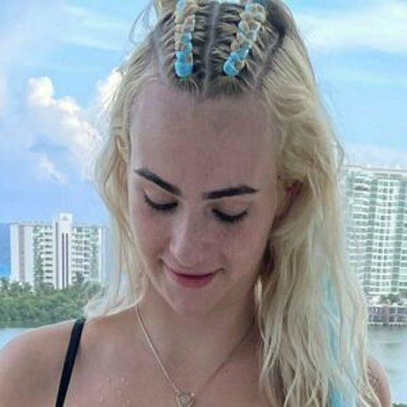 cassidykemp onlyfans nude pictures