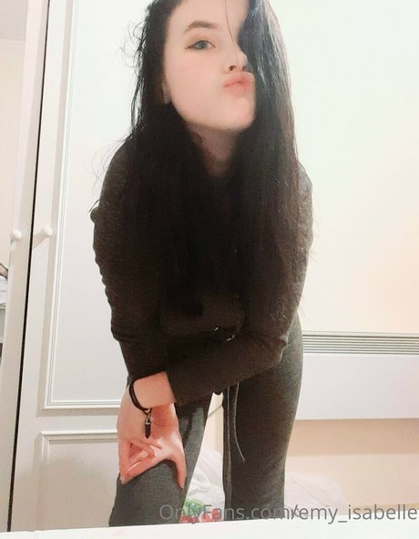 emy isabelle nsfw onlyfans