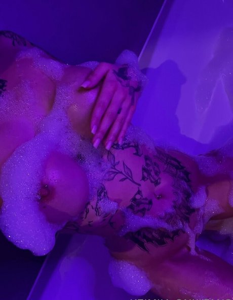 keimiaxx onlyfans naked leaks