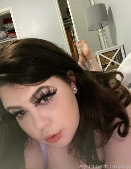 thickestbbw 2 feet onlyfans