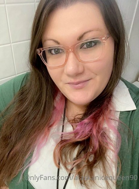 alaskanicequeen90 onlyfans xxx