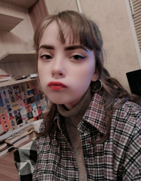 alicespace desnuda onlyfans