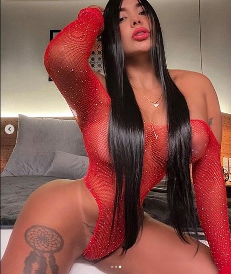 Caro Velez Betancourth onlyfans creator
