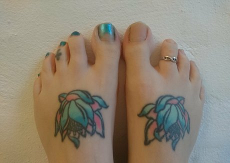 ditteslegsandfeet onlyfans leaked tits