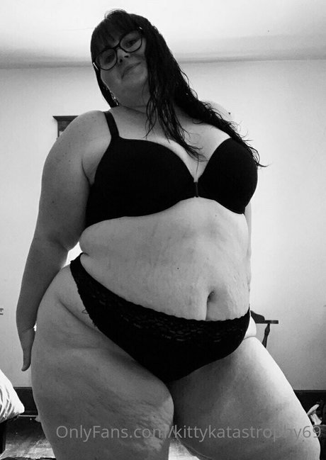 arab curvy onlyfans free sexy render