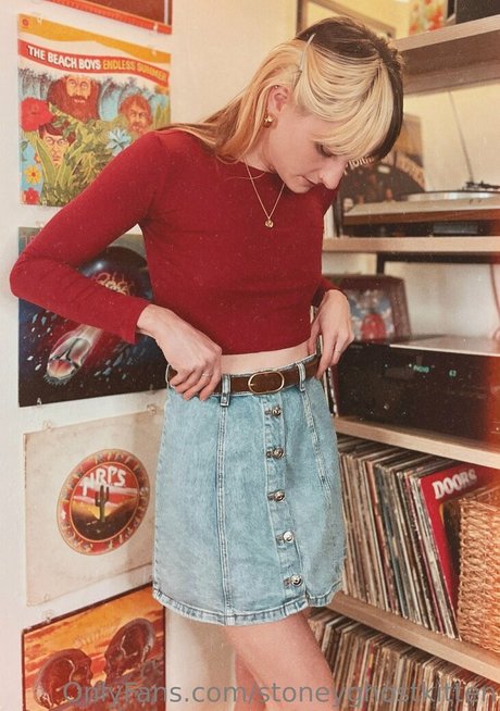 stoneyghostkitten nude onlyfans