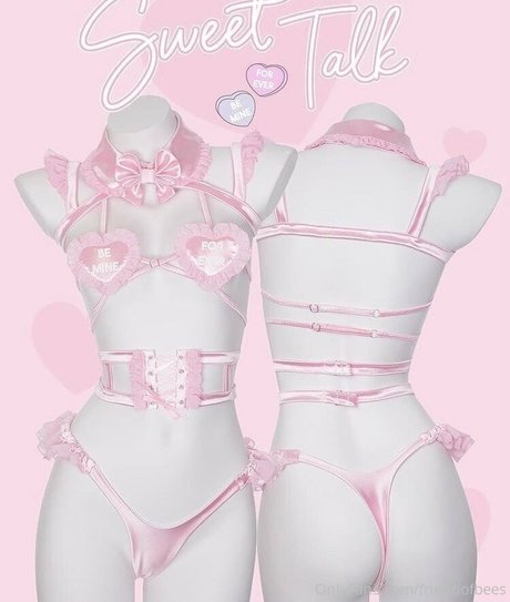 friendofbees nude only fans