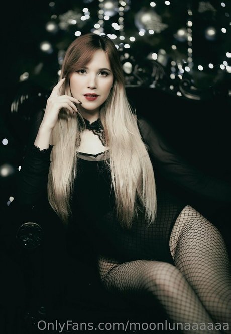 moonlunaaaaaa nude onlyfans leaked