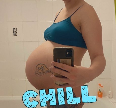 pregnant2020 leaked only fans nudes