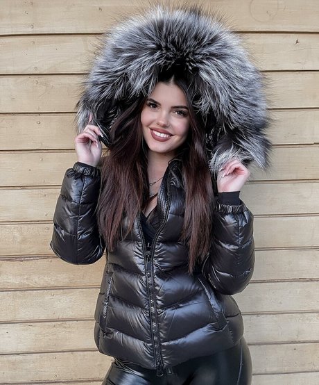 Lara Benjamina Winter only fans leaks porn