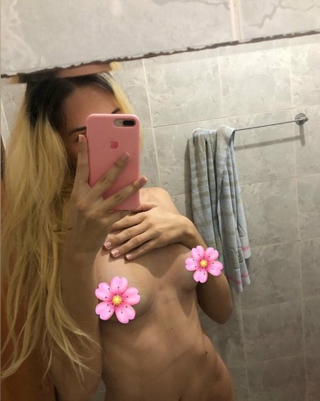 Lindy Velame onlyfans leaked