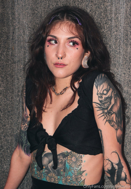 ashietaylor nudes onlyfans leaks
