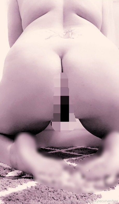 alexiskylecurvesfree onlyfans nude