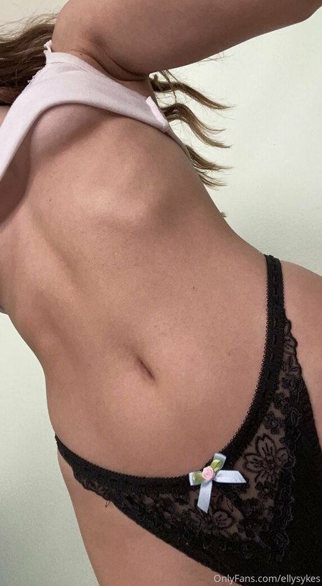 ellysykes onlyfans photos