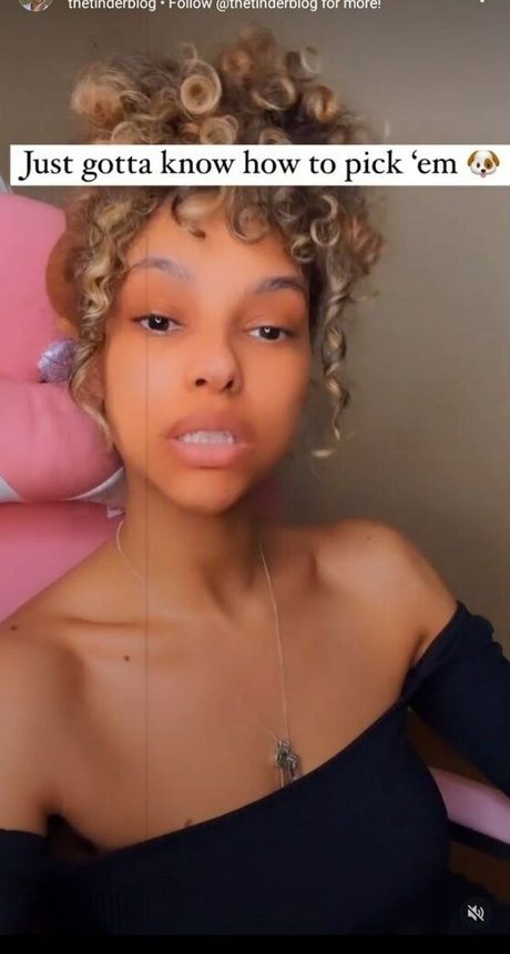 Julya Antoinette hot onlyfans