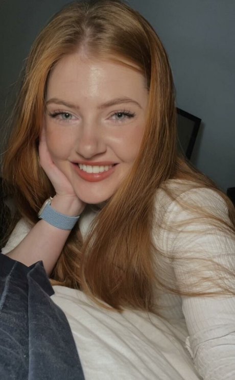 SophieLouise onlyfans porno