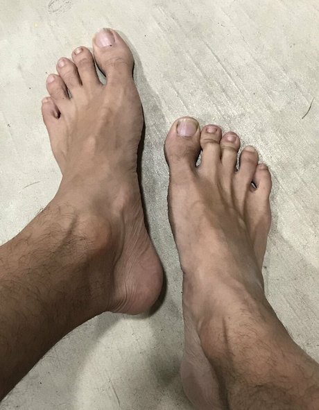 barefeeticus sexy onlyfans