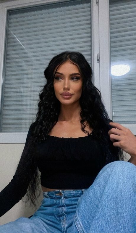 Trannyeva onlyfans free porn