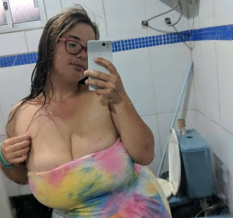 Abigail Ferreira nude only fans