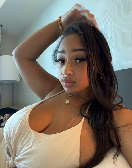 Lexxiibaebie nude on onlyfans