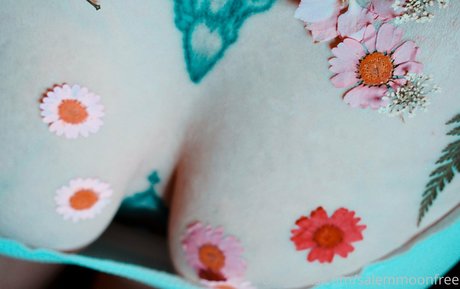 salemmoonfree Profile pic