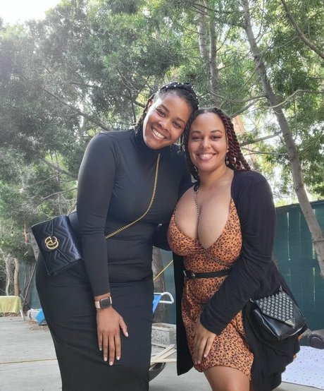 Sharlettewitch onlyfans sex