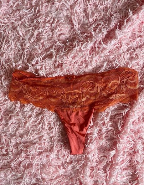 helga pataki onlyfans naked