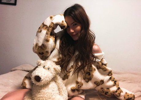 adrianabanana420 naked leaked onlyfans