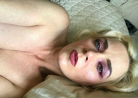 Discorella711 onlyfans naked