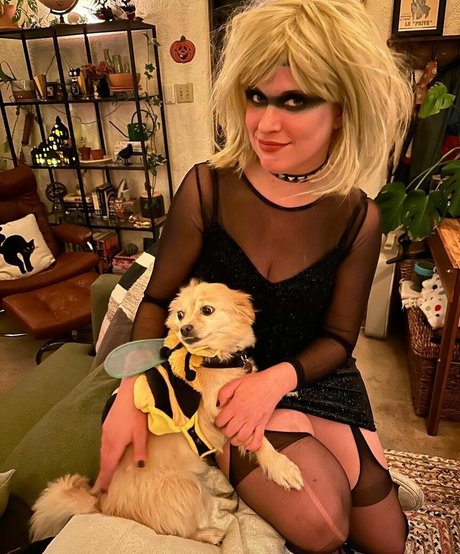 Allie Goertz onlyfans nude porn