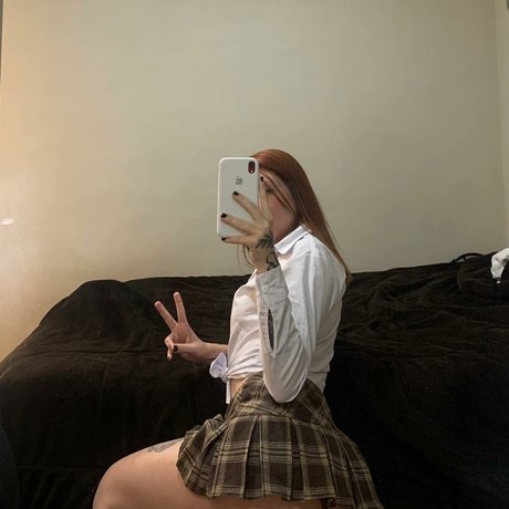 Andrezza Losso onlyfans sextape