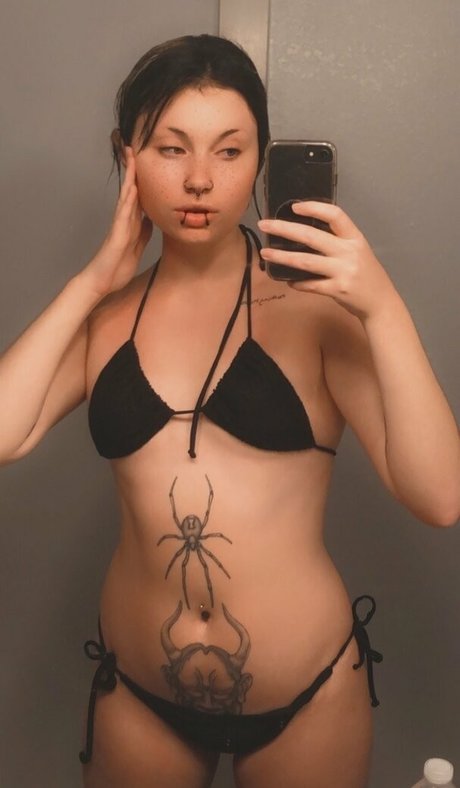 kitibratx onlyfans pic