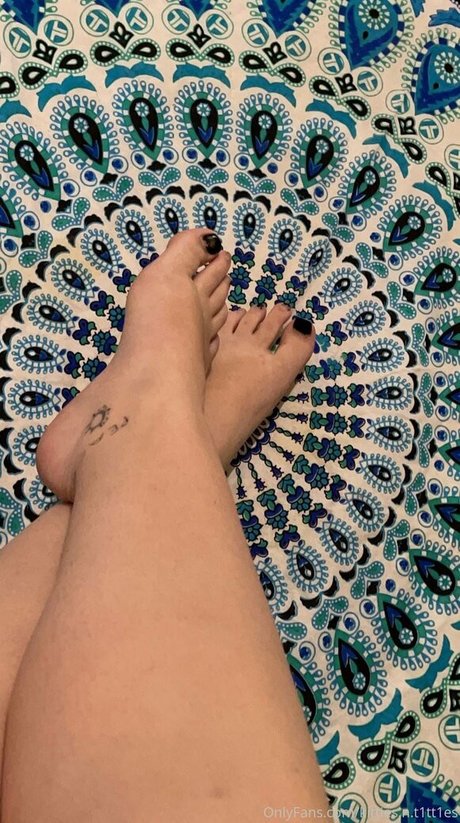 kitties n t1tt1es onlyfans naked