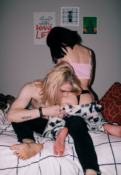 chubby small tits onlyfans adult picture