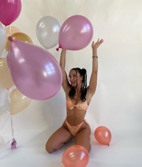 Gabby Scheyen nude leaked onlyfans