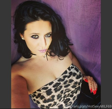 hotsexymommy69 leaked onlyfans