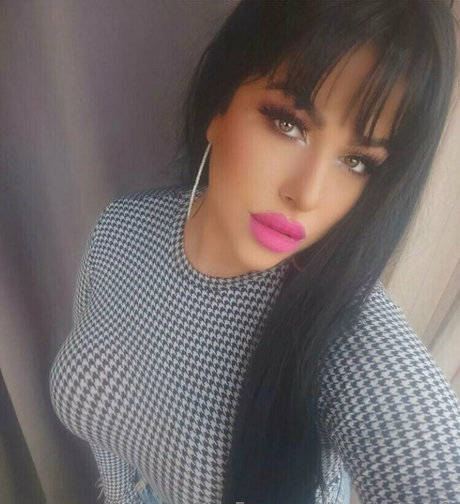 tugolosina30 onlyfans creator