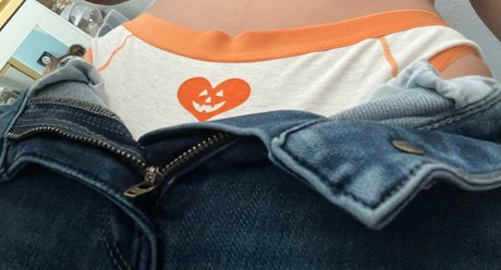 luna xox15 nude on onlyfans