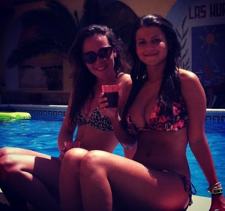 Lauren Fardon onlyfans posts