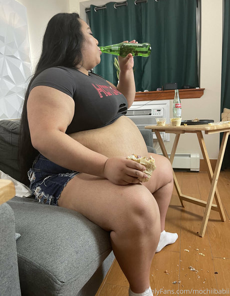 mochiibabii onlyfans sex leaked