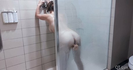 qtlux onlyfans naked
