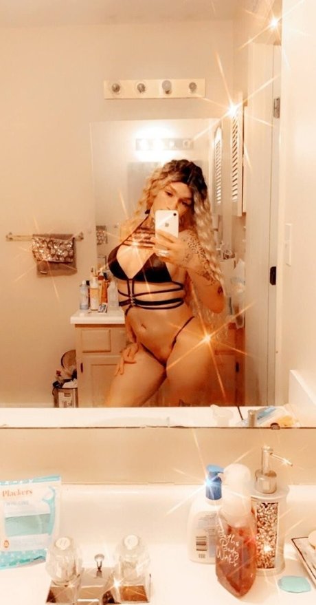 Kitty Hung onlyfans xxx