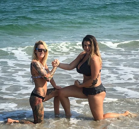 Chelsea Hammill onlyfans leaked