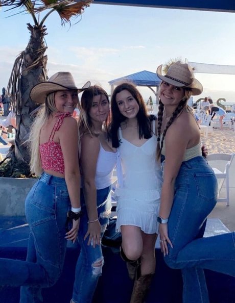 Emma R B new onlyfans leaks