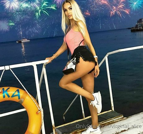 virginal alice nudes onlyfans leaked