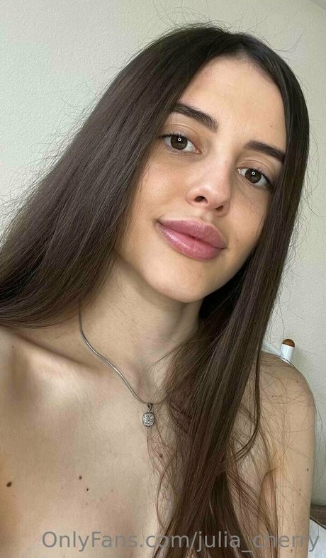 julia cherry fans only